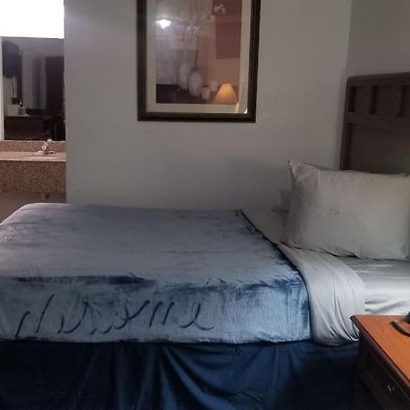 Hotel 2 Queen Beds Hotel Room 226 Booking Stillwater Eksteriør bilde